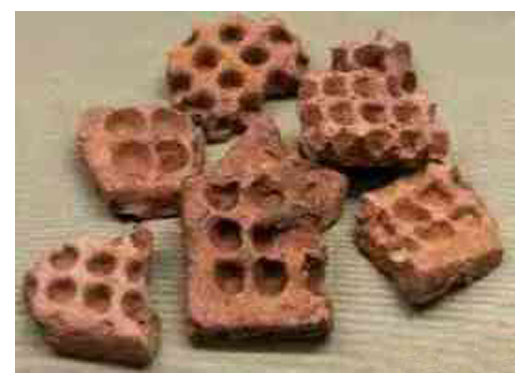 Глиняные формы, в которых изготавливались монетные заготовки